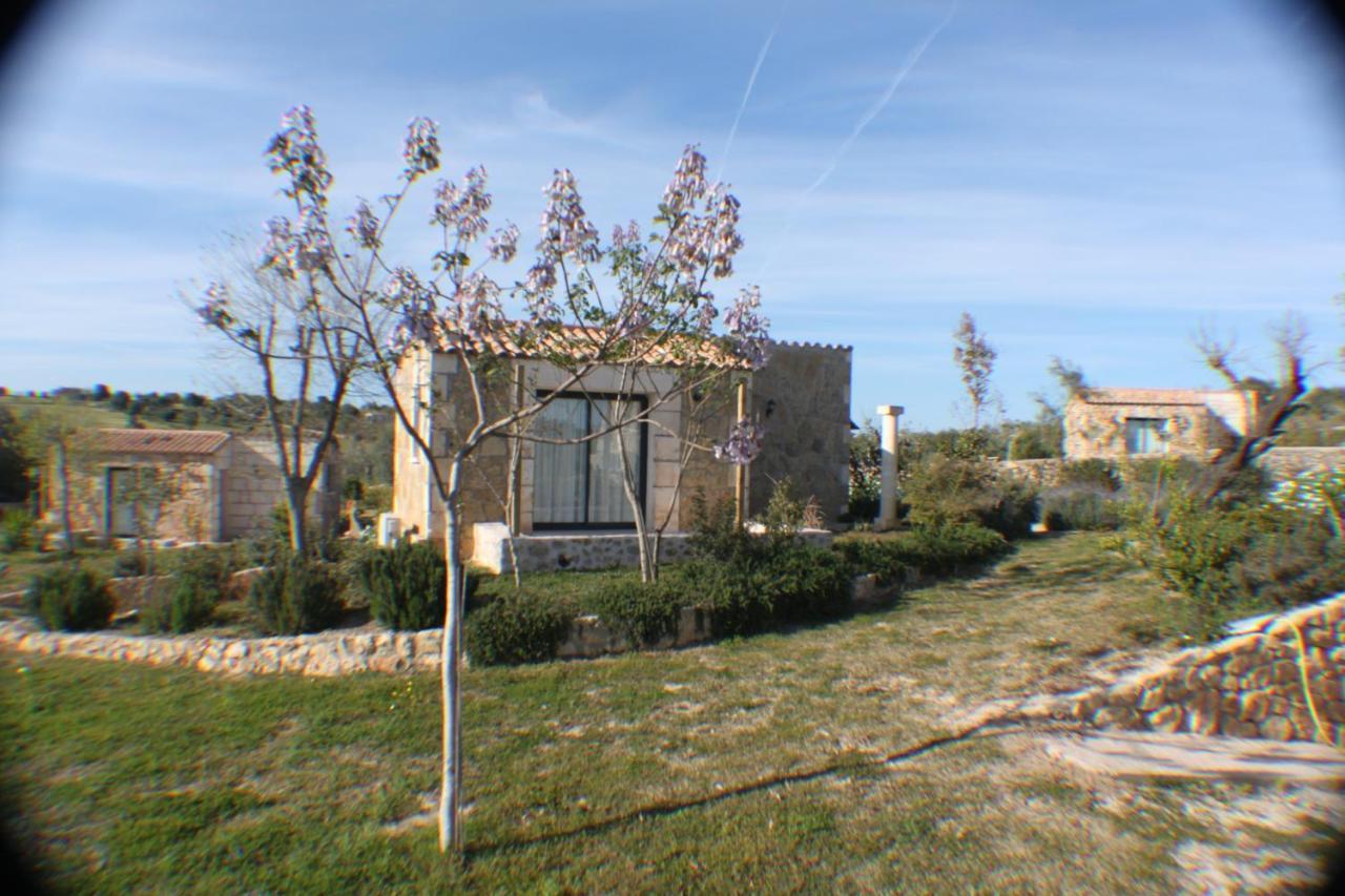 Hotel Es Raco De Maria 3*