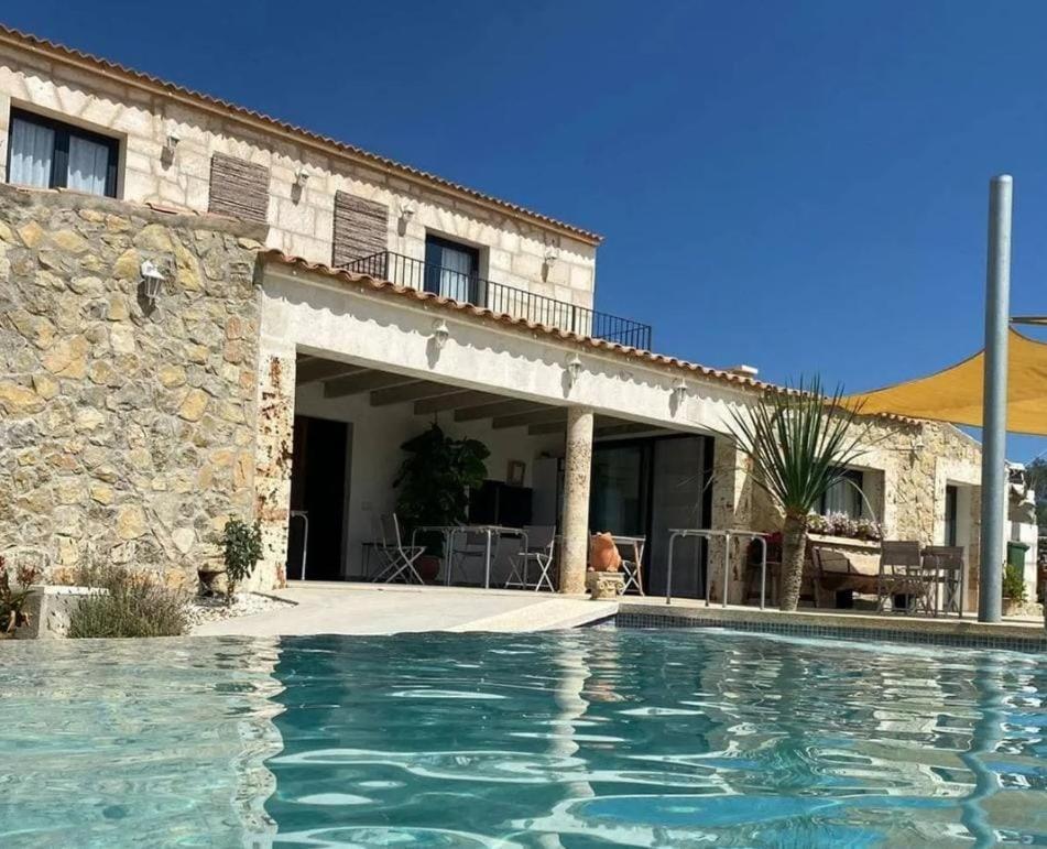 Hotel Es Raco De Maria María de la Salud